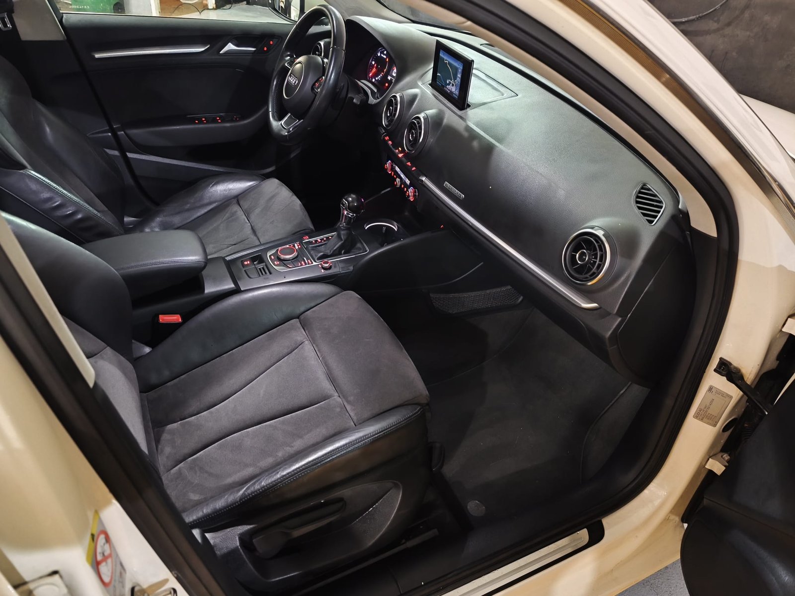 AUDI A3 SPORTBACK 185CV STRONIC