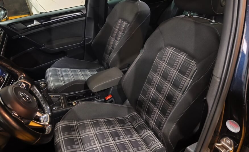 VW GOLF  GTD