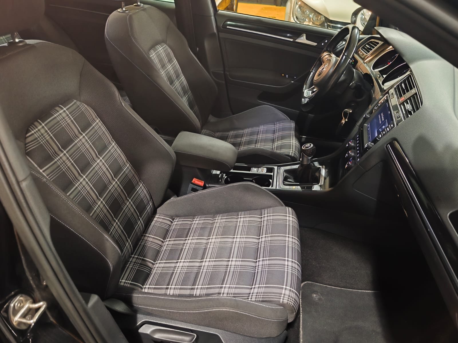 VW GOLF GTD
