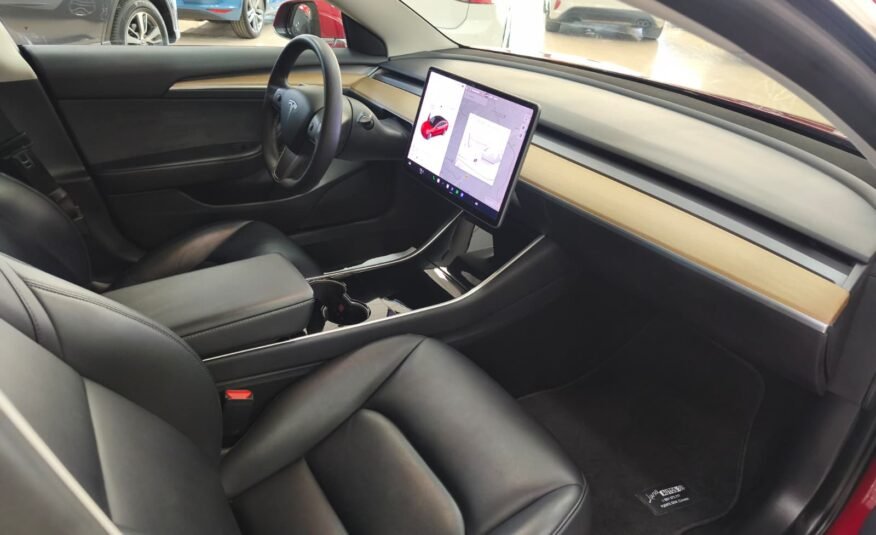 TESLA MODEL 3 ESTANDARD PLUS RWD