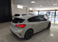 FORD FOCUS ST LINE