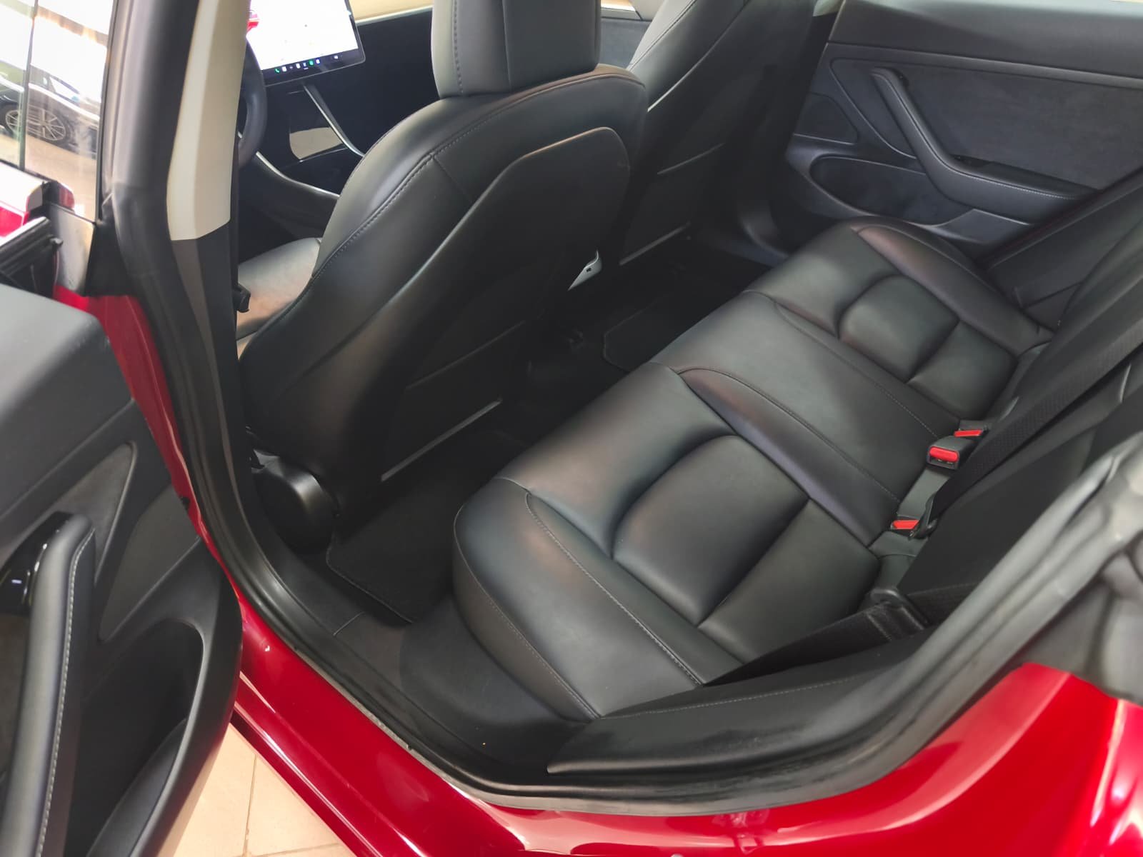 TESLA MODEL 3 ESTANDARD PLUS RWD