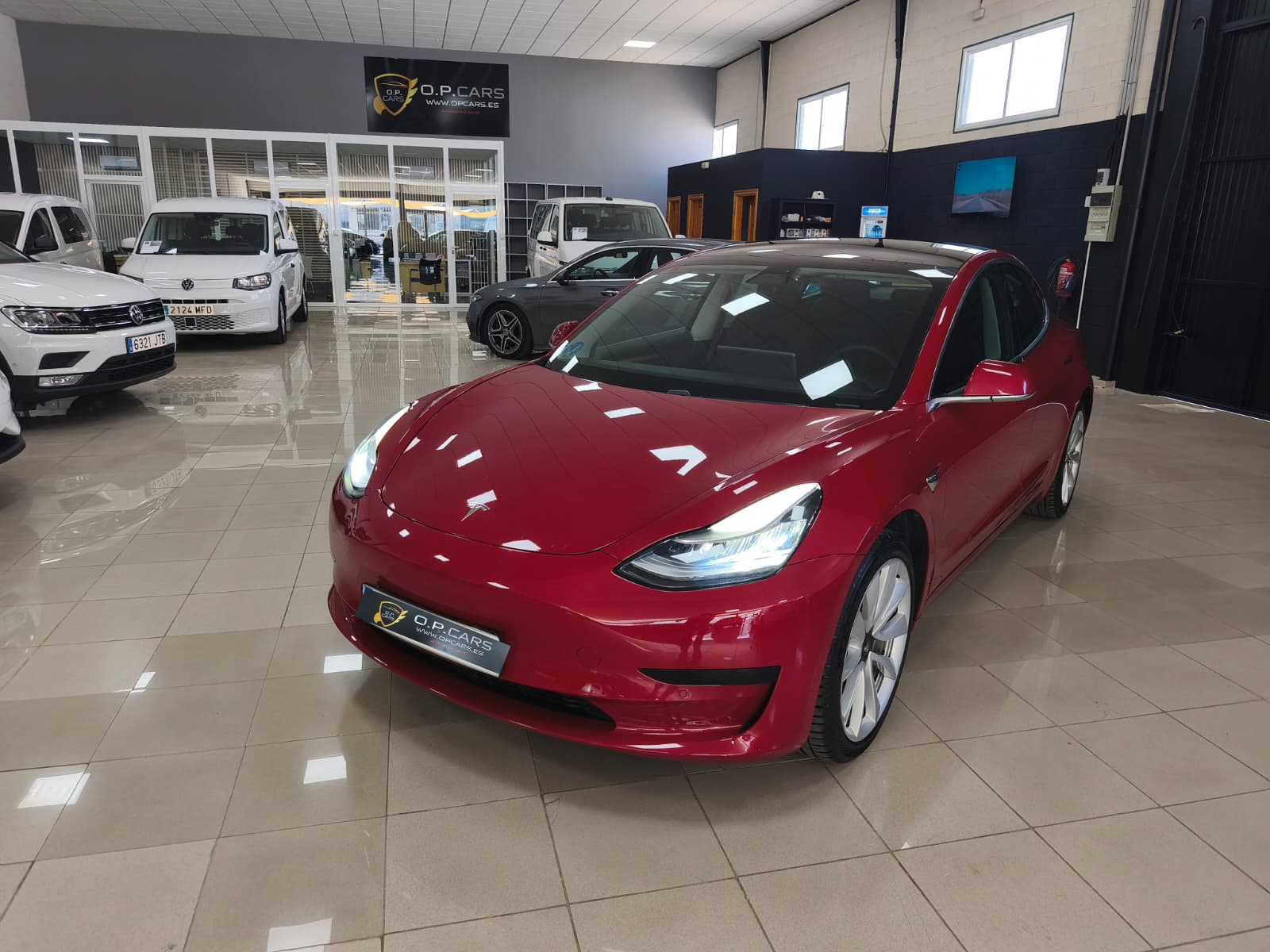 TESLA MODEL 3 ESTANDARD PLUS RWD
