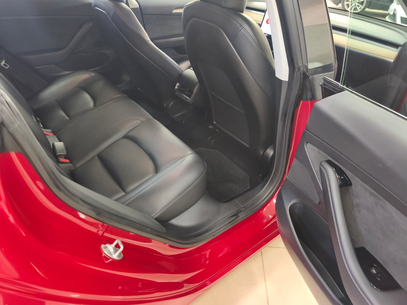 TESLA MODEL 3 ESTANDARD PLUS RWD
