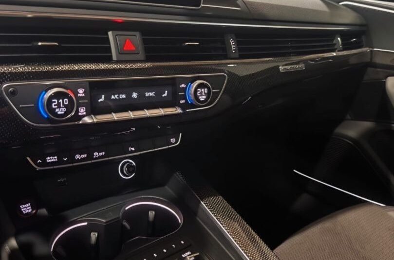 AUDI S5 3.0 TFSI QUATTRO TRIPTRONIC SPORTBACK