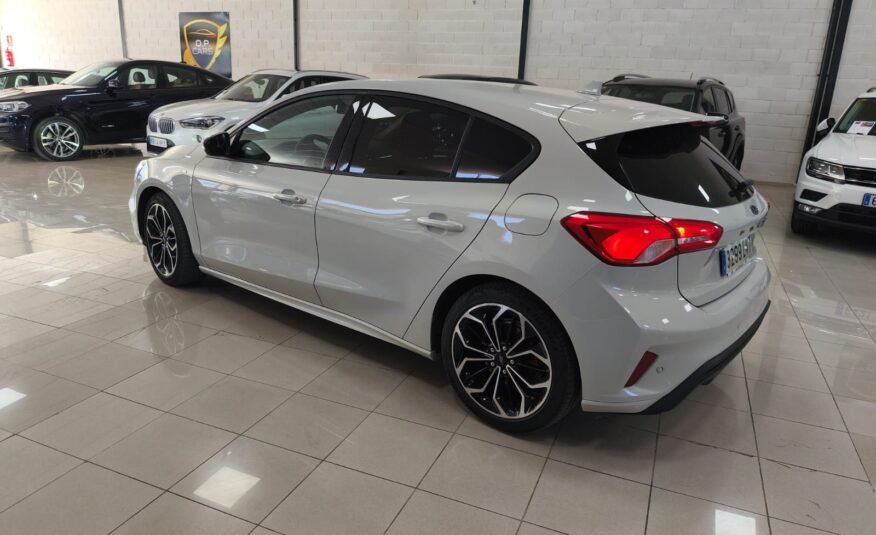 FORD FOCUS ST LINE