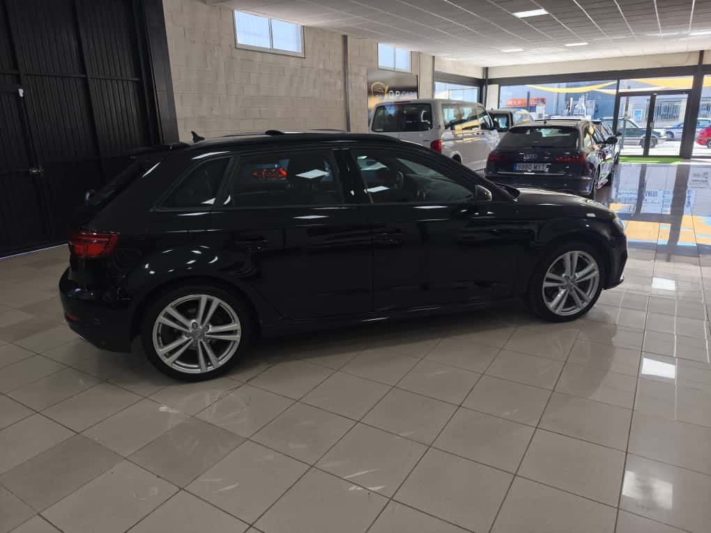 AUDI A3 Sportback 40 etron 150kW S tronic SLINE